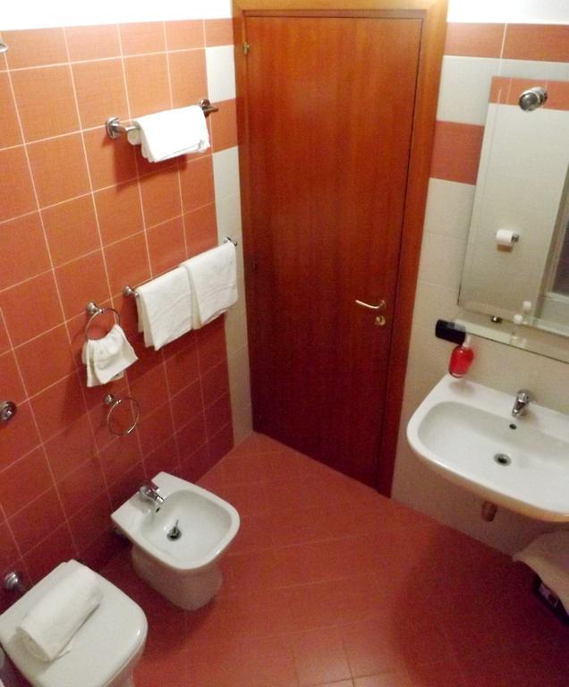 Bed & Breakfast La Villetta Botricello Værelse billede